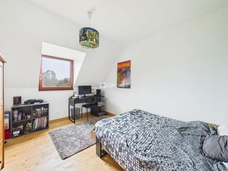 Maison - 145 m² - 5 pièces