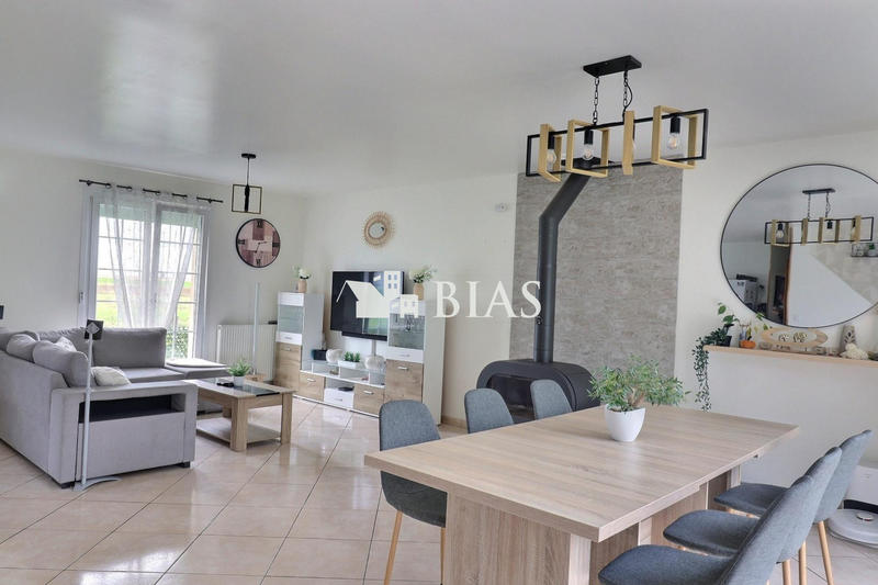 Maison - 114 m² - 5 pièces