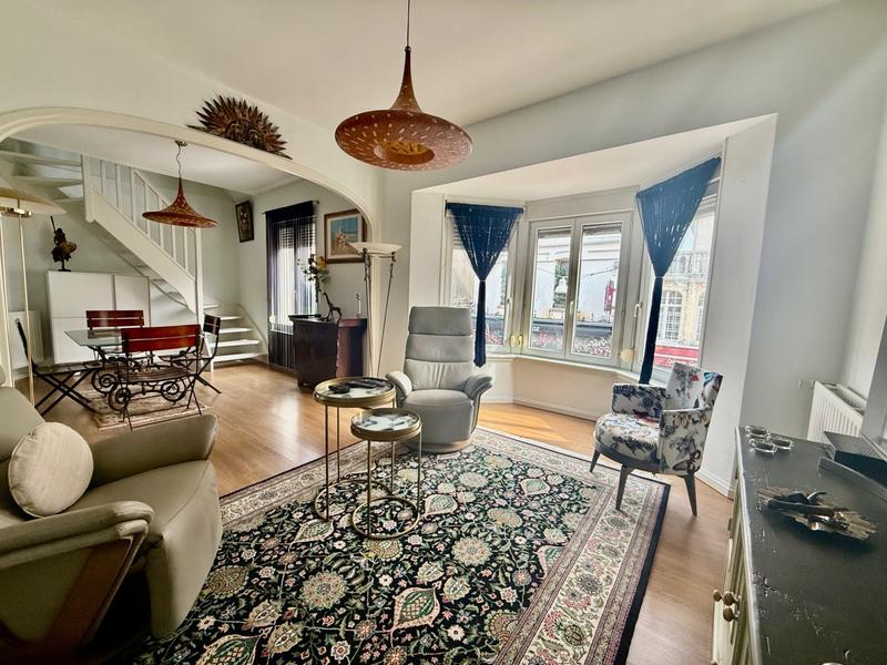 Appartement - 95 m² - 5 pièces