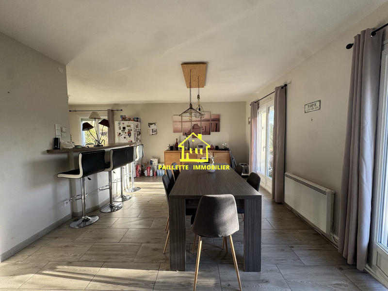 Maison traditionnelle - 110 m² - 5 pièces