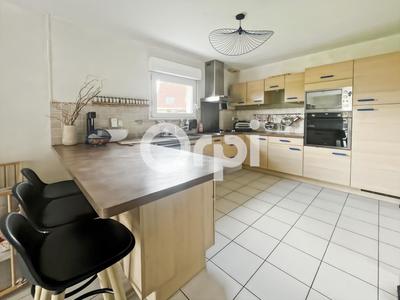 Maison - 103 m² - 4 pièces