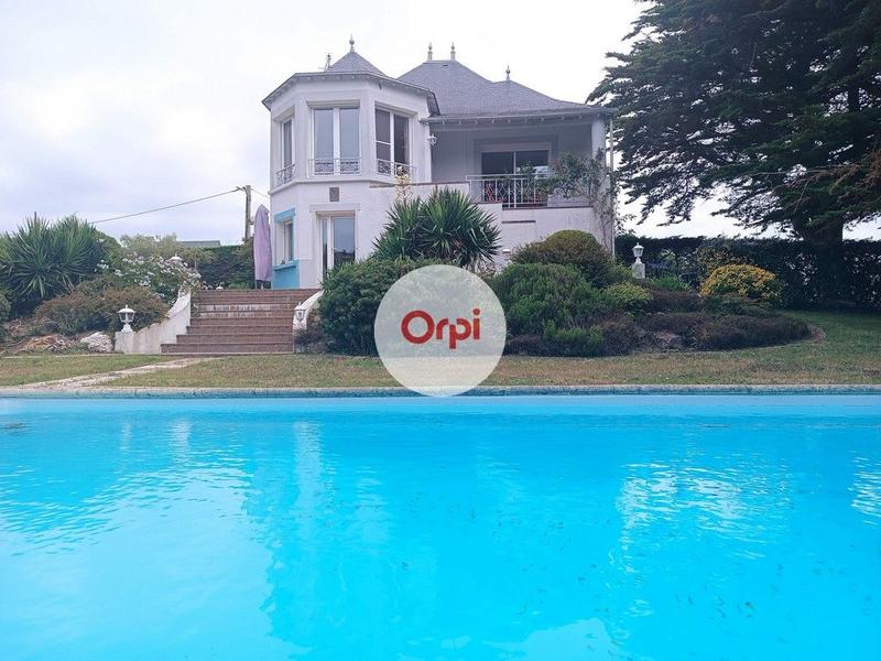 Villa - 140 m² - 6 pièces