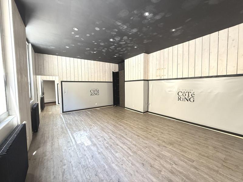 Bureau - 75 m² - 3 pièces