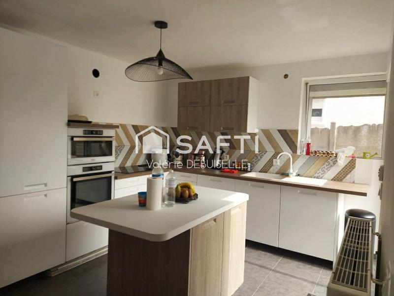 Maison - 90 m² - 5 pièces