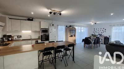 Maison - 115 m² - 4 pièces