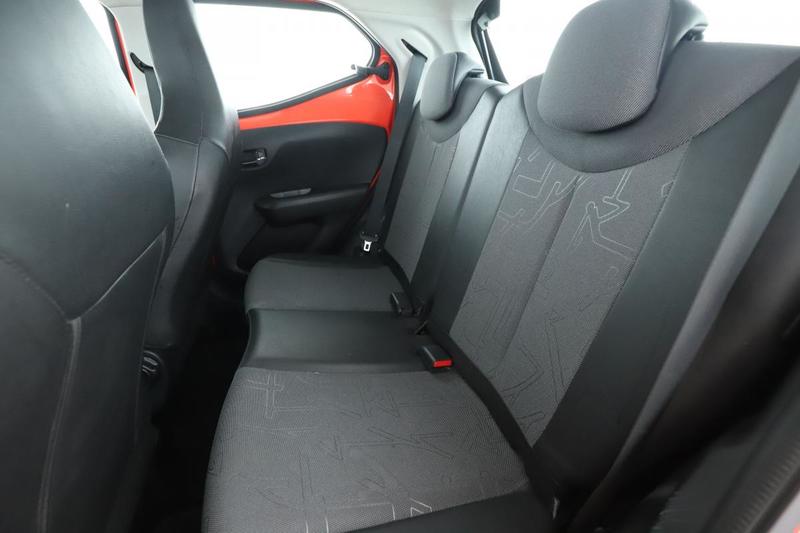 Toyota Aygo 1.0 Vvt-i X-Wave 5p 69 ch