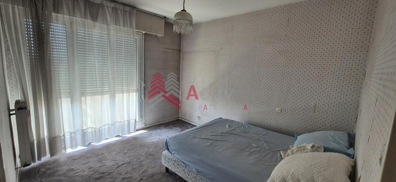 Appartement - 94 m² - 3 pièces