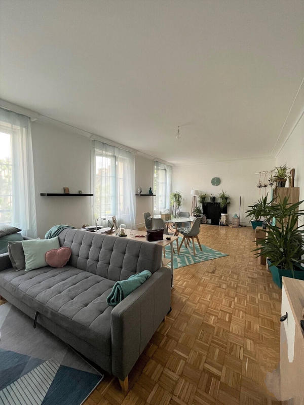 Appartement - 90 m² - 3 pièces