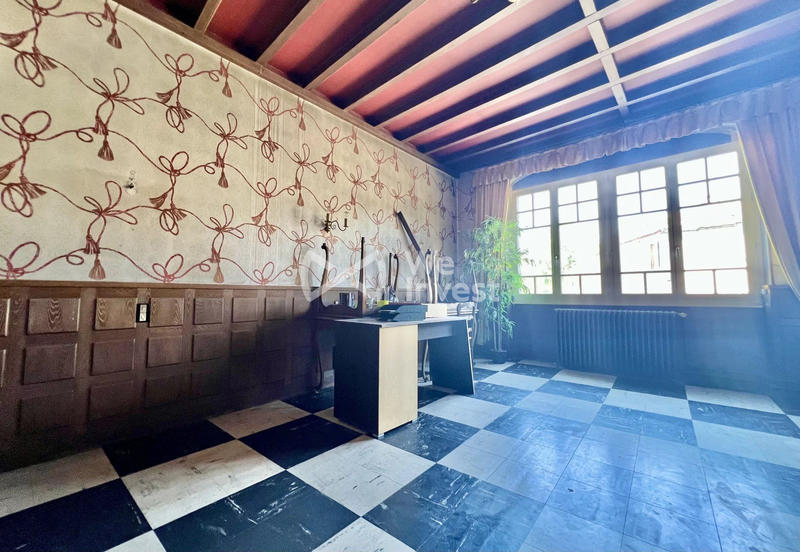 Immeuble - 884 m² - 20 pièces