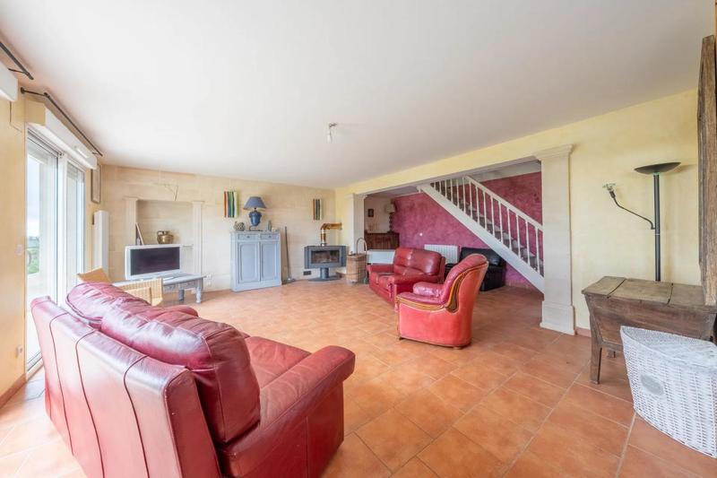 Maison - 364 m² - 9 pièces