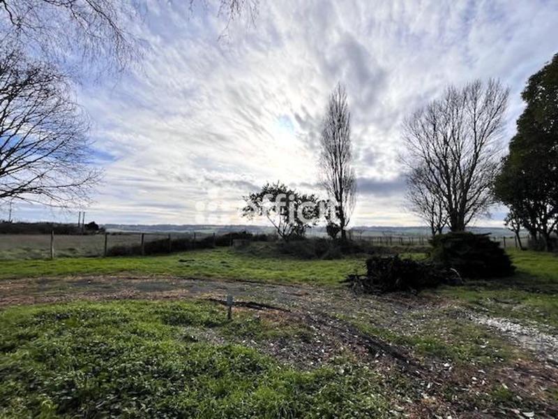 Maison - 354 m² - 9 pièces