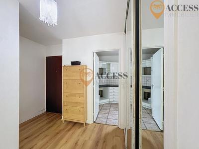 Appartement - 81 m² - 4 pièces