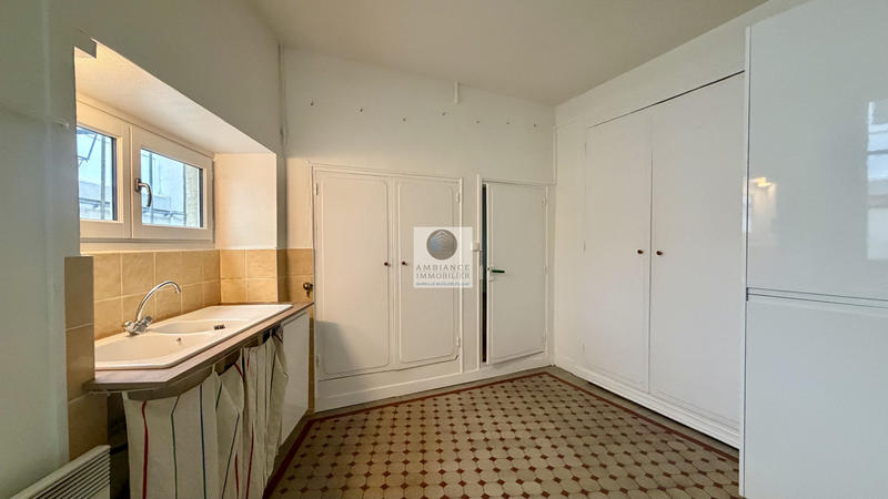 Appartement - 153 m² - 5 pièces