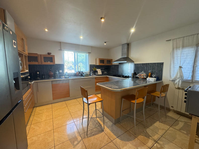 Maison - 162 m² - 5 pièces