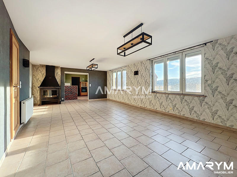 Maison - 99 m² - 4 pièces