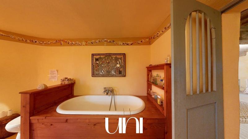 Maison - 507 m² - 13 pièces