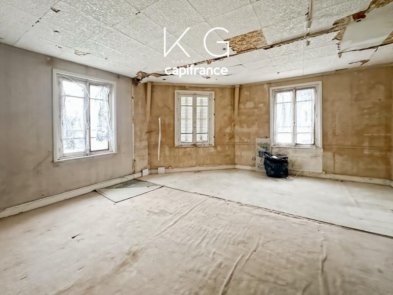 Appartement - 86 m² - 6 pièces