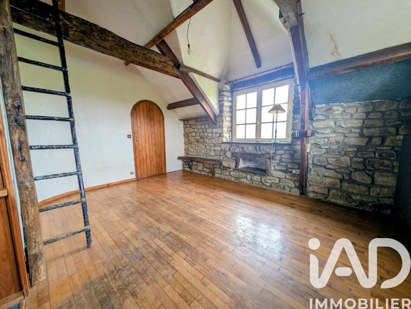 Maison - 270 m² - 8 pièces