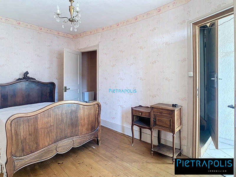 Maison - 177 m² - 6 pièces