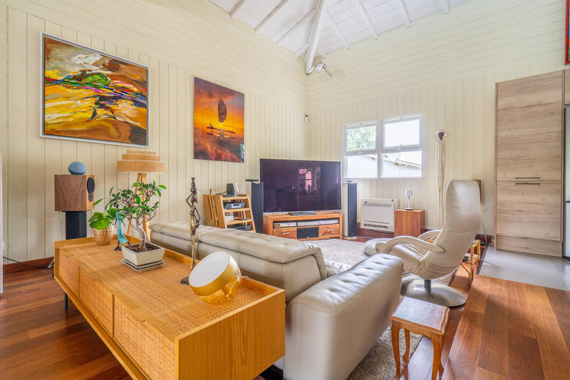 Maison - 215 m² - 7 pièces