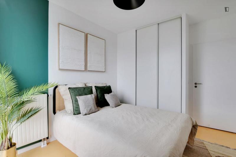 Chambre - 10 m² - 4 pièces