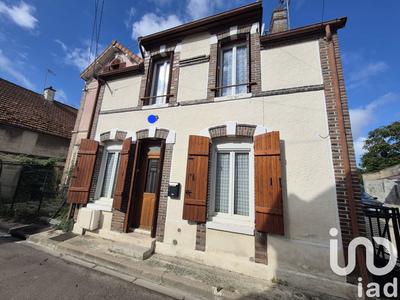 Maison - 63 m² - 4 pièces