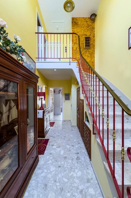 Maison - 185 m² - 5 pièces