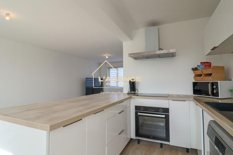 Maison - 90 m² - 3 pièces