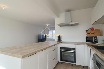 Maison - 90 m² - 3 pièces