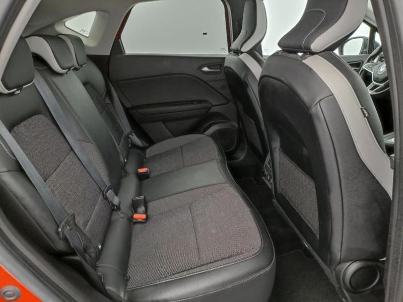 Renault Captur E-Tech Plug-in 160 Intens