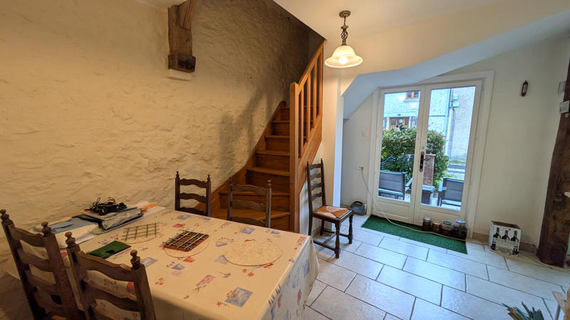 Maison - 141 m² - 6 pièces