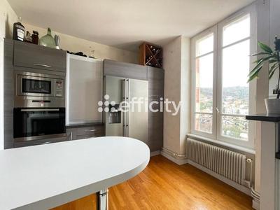 Appartement - 71 m² - 4 pièces