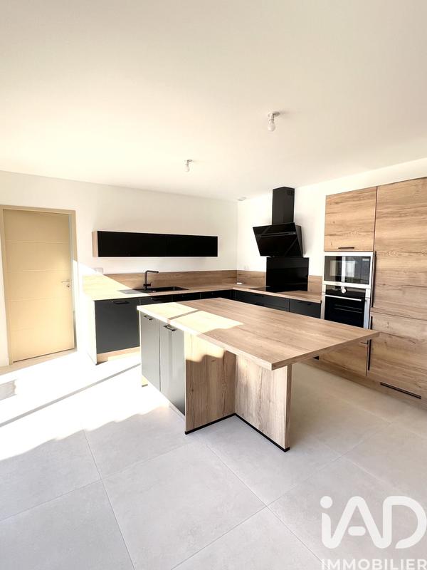 Maison - 158 m² - 6 pièces