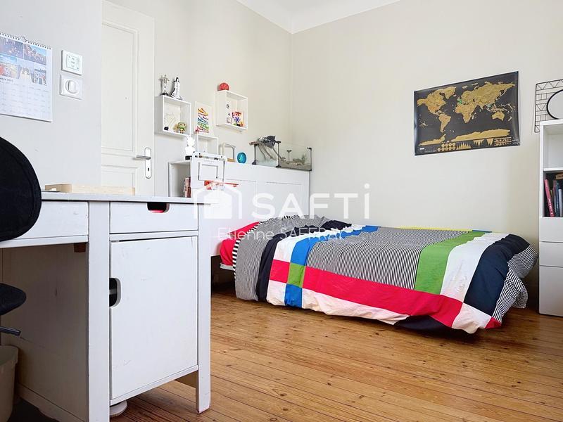 Maison - 122 m² - 5 pièces