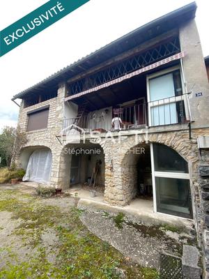 Maison - 193 m² - 9 pièces