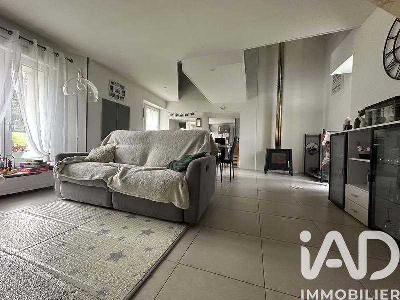 Maison - 96 m² - 6 pièces