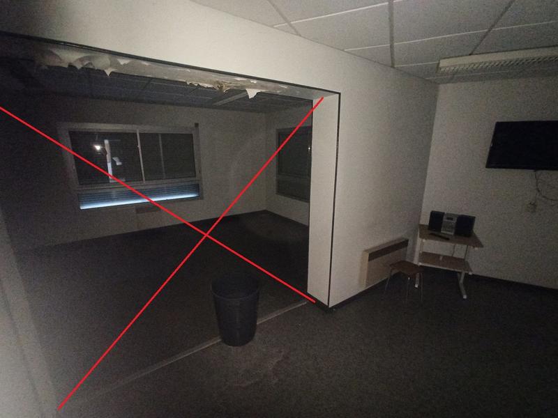 Local commercial - 1 306 m²