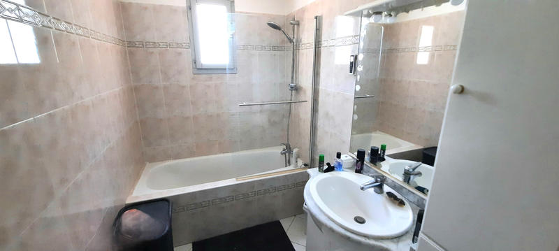 Maison - 106 m² - 4 pièces