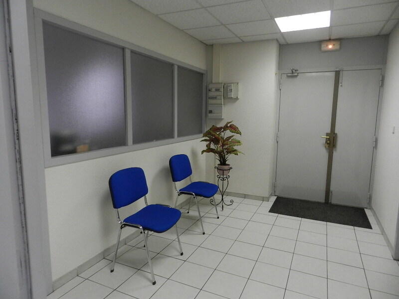 Bureau - 127 m² - 4 pièces