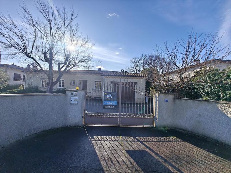 Villa - 161 m² - 6 pièces