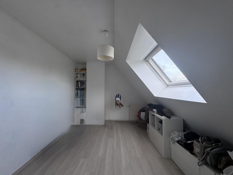 Maison - 96 m² - 4 pièces