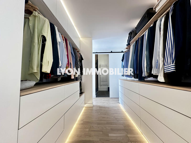 Appartement - 82 m² - 3 pièces