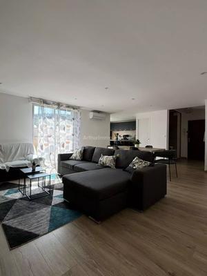 Appartement - 93 m² - 4 pièces