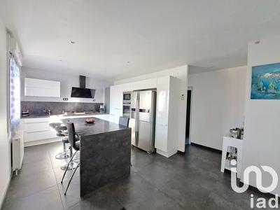 Maison - 123 m² - 5 pièces