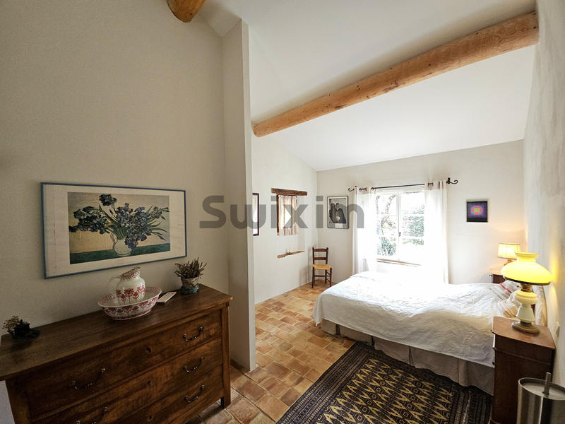 Maison - 185 m² - 5 pièces