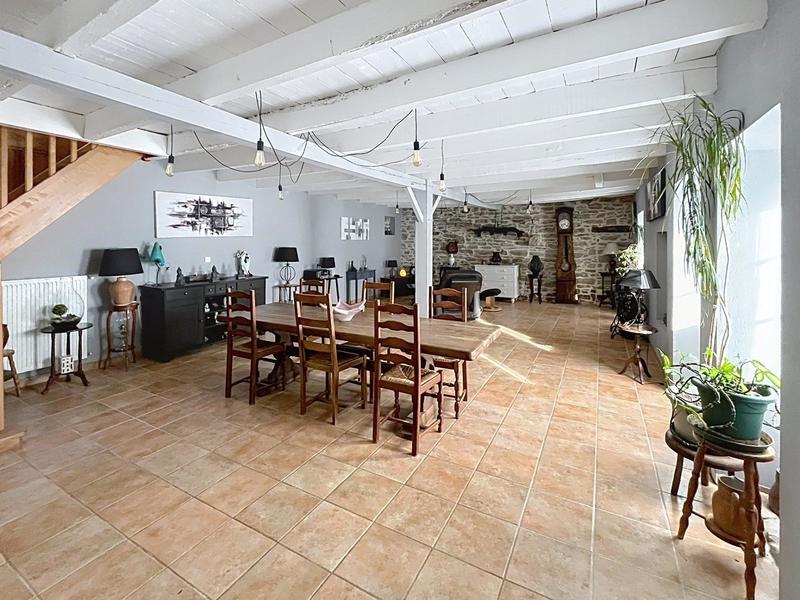 Maison - 175 m² - 5 pièces