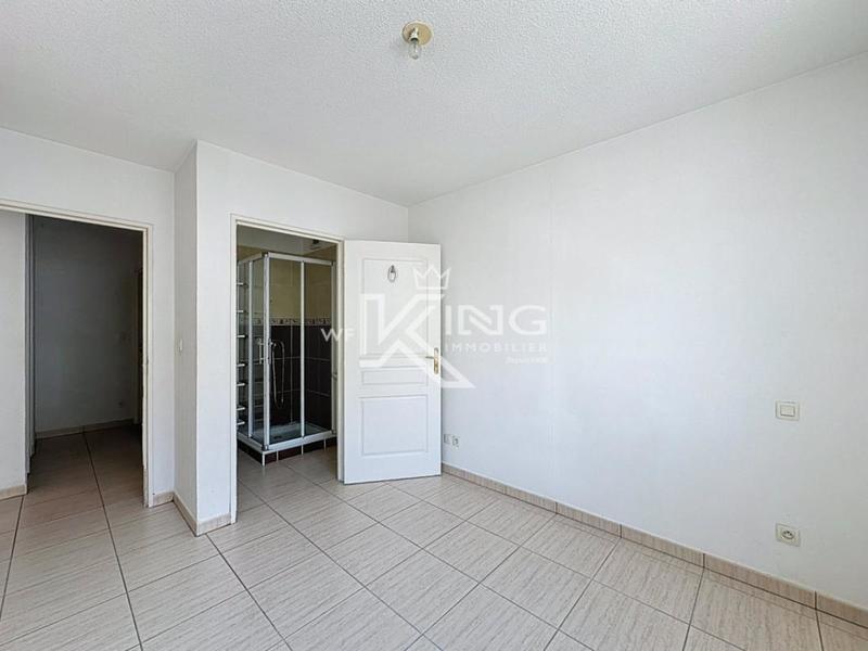 Appartement - 77 m² - 3 pièces