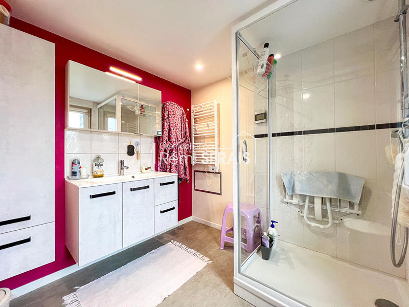 Maison - 135 m² - 4 pièces