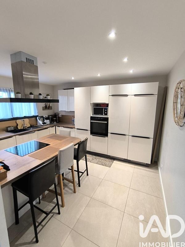 Maison - 155 m² - 6 pièces