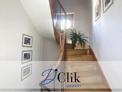 Maison - 155 m² - 7 pièces